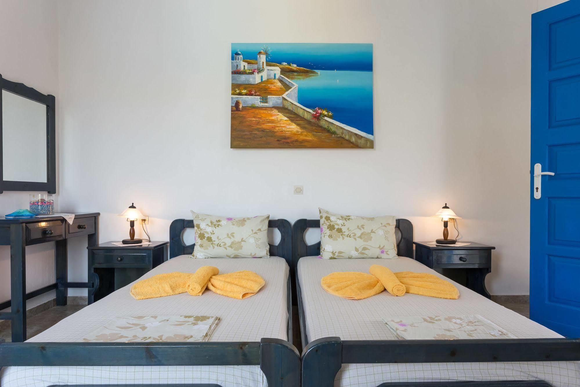 Firoa Studios Donoussa Buitenkant foto